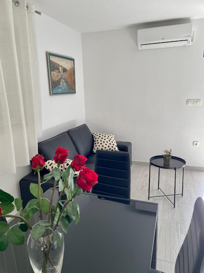 Apartment Paulina Трогир Экстерьер фото