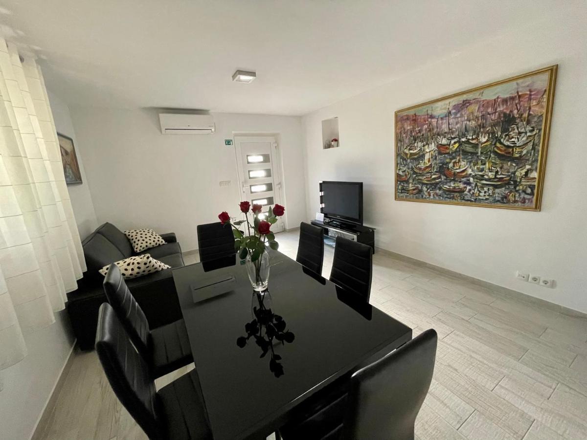 Apartment Paulina Трогир Экстерьер фото