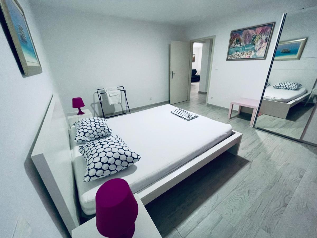 Apartment Paulina Трогир Экстерьер фото