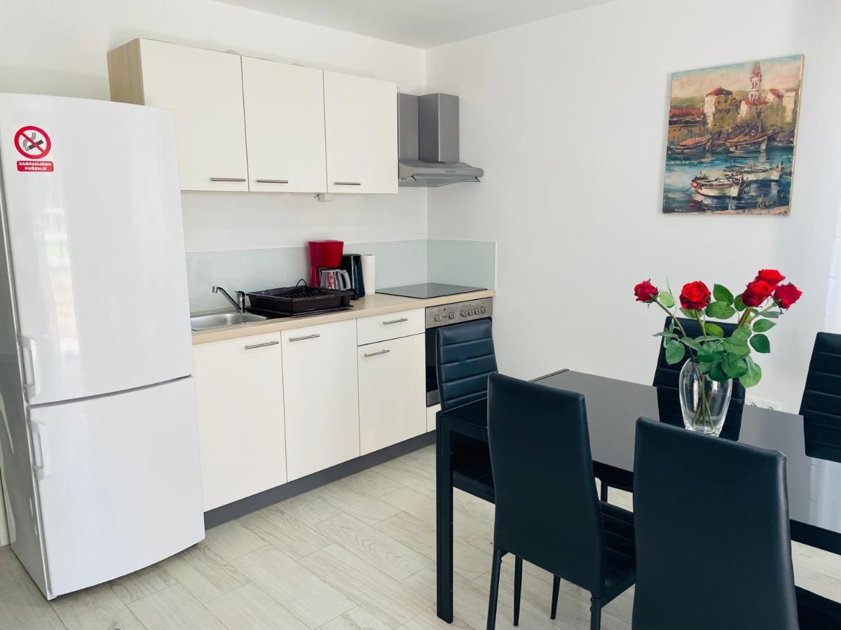 Apartment Paulina Трогир Экстерьер фото