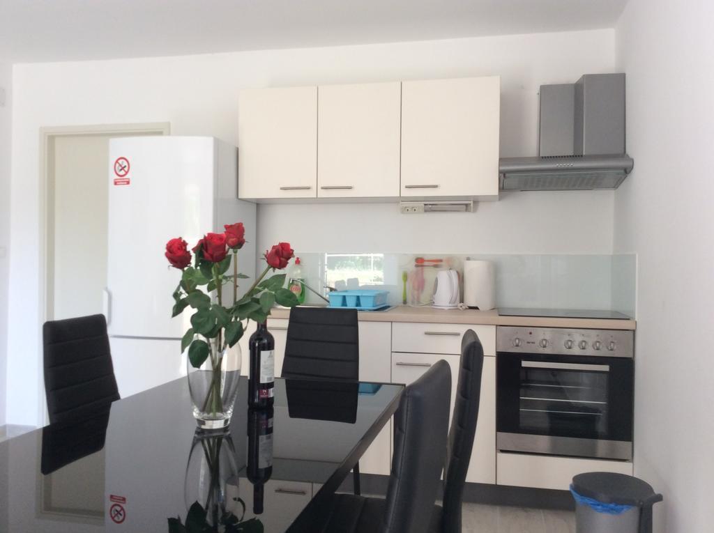 Apartment Paulina Трогир Экстерьер фото